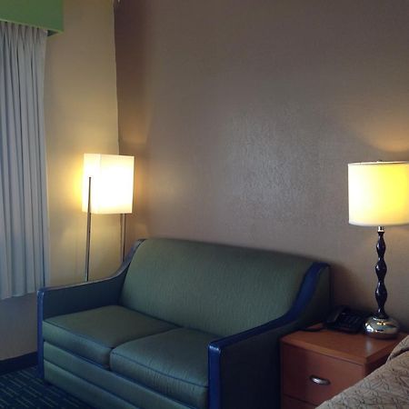 Diamond Inn & Suites ريتشموند المظهر الخارجي الصورة