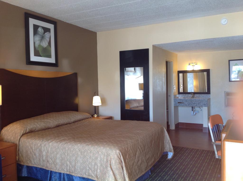 Diamond Inn & Suites ريتشموند المظهر الخارجي الصورة