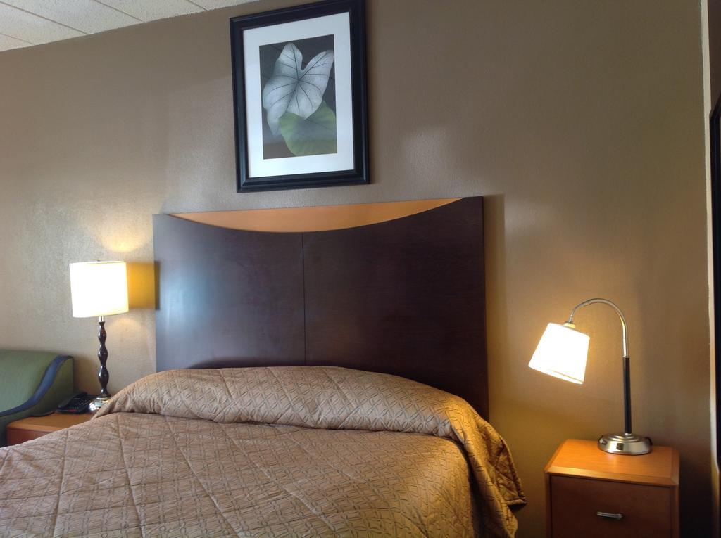 Diamond Inn & Suites ريتشموند المظهر الخارجي الصورة