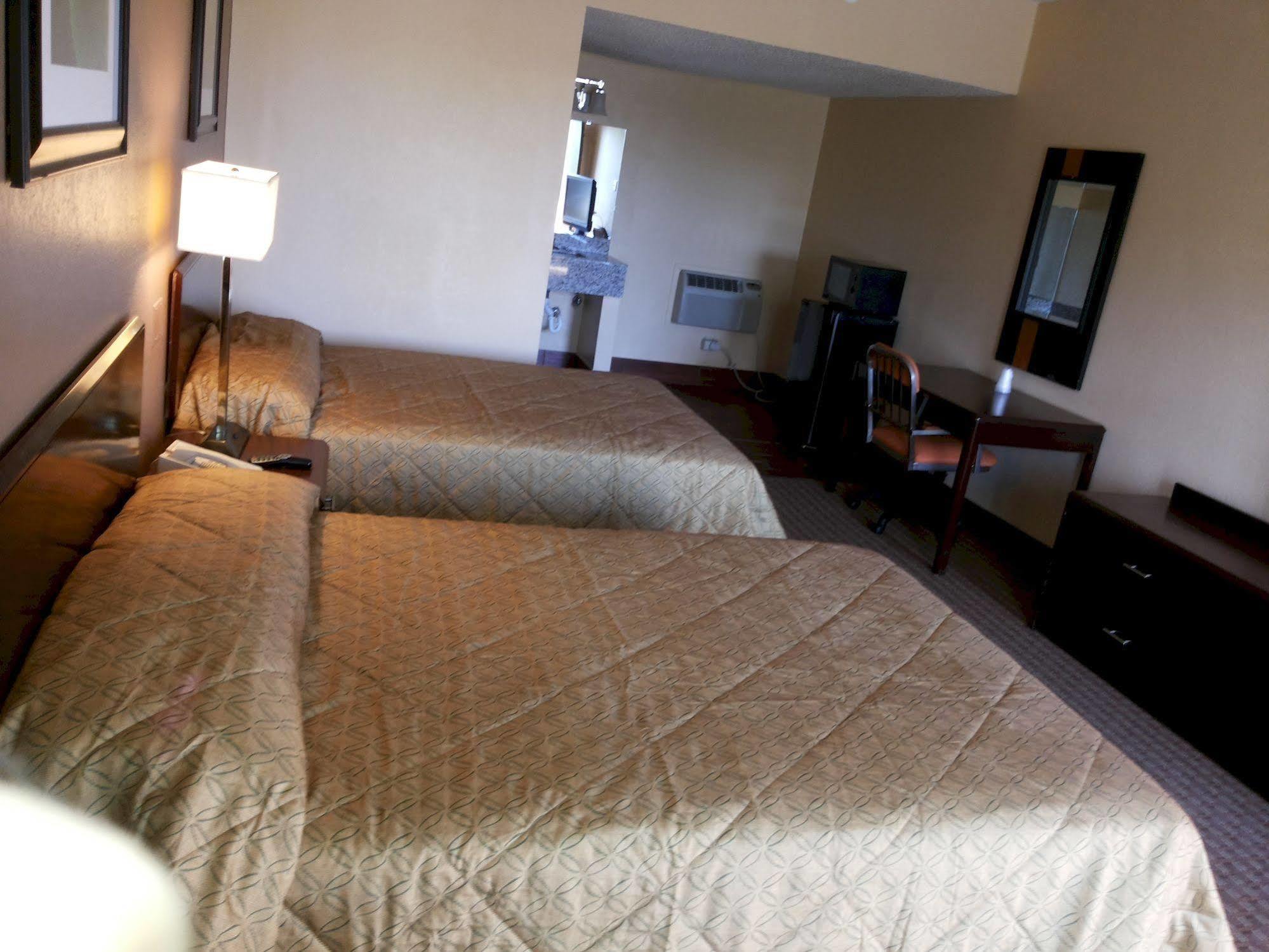 Diamond Inn & Suites ريتشموند المظهر الخارجي الصورة